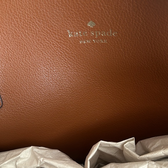 Kate Spade Tote - Picture 5 of 5